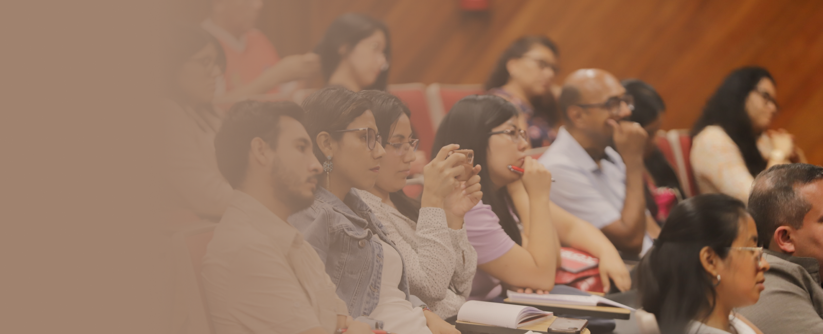 personas-en-auditorio